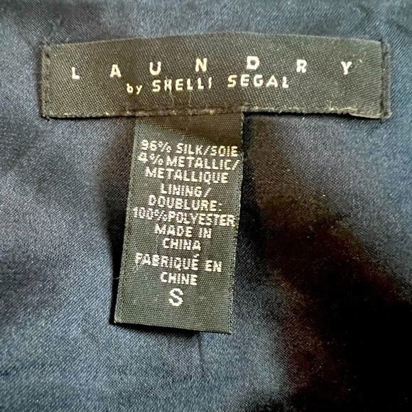 Gorgeous LAUNDRY by Shelli Segal Silk Halter Top, Size S - Picture 5 of 5